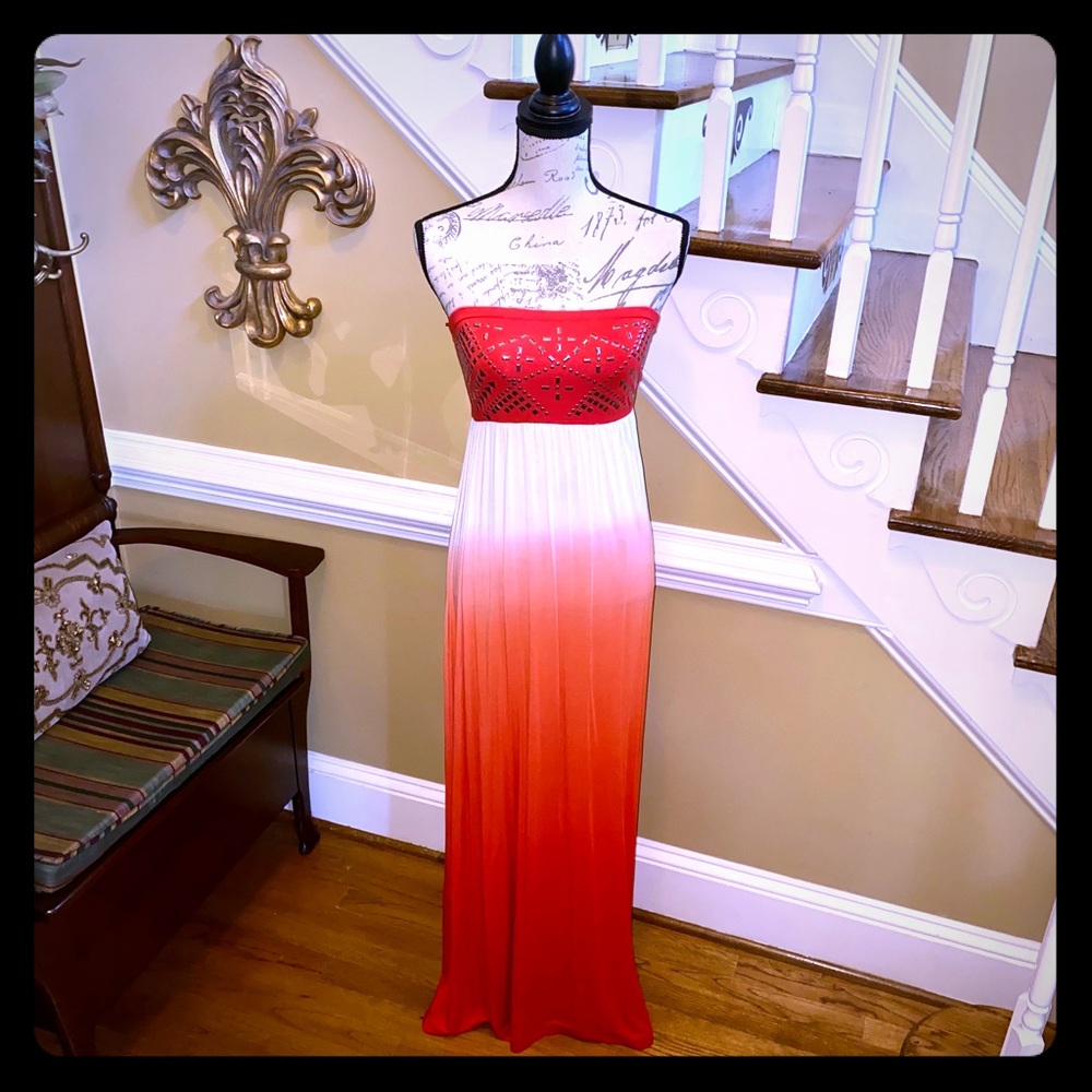 Strapless 🔥Salsa red 🔥ombré studded maxi dress